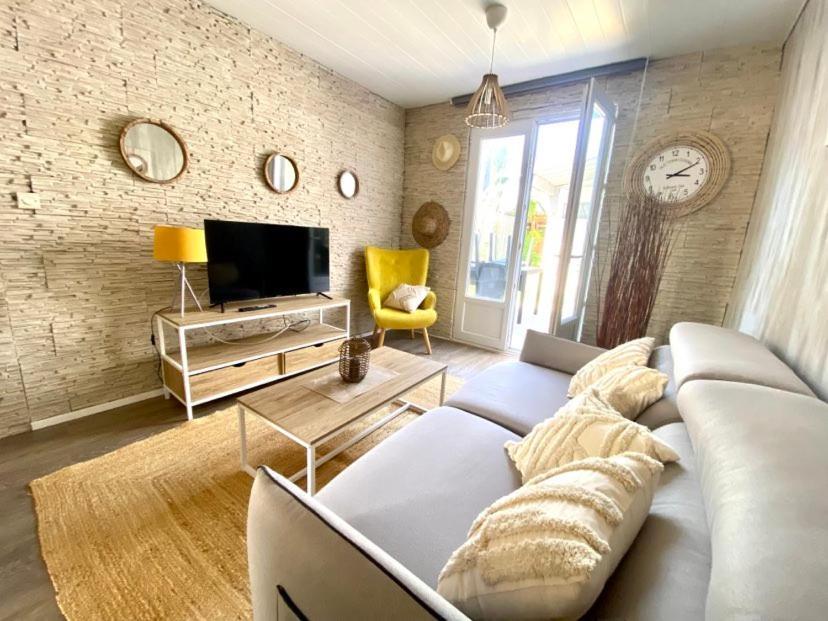 Chez Sophie Villa เลอโครทัว ภายนอก รูปภาพ